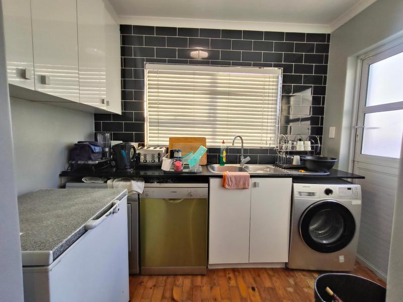 To Let 1 Bedroom Property for Rent in Plumstead Western Cape